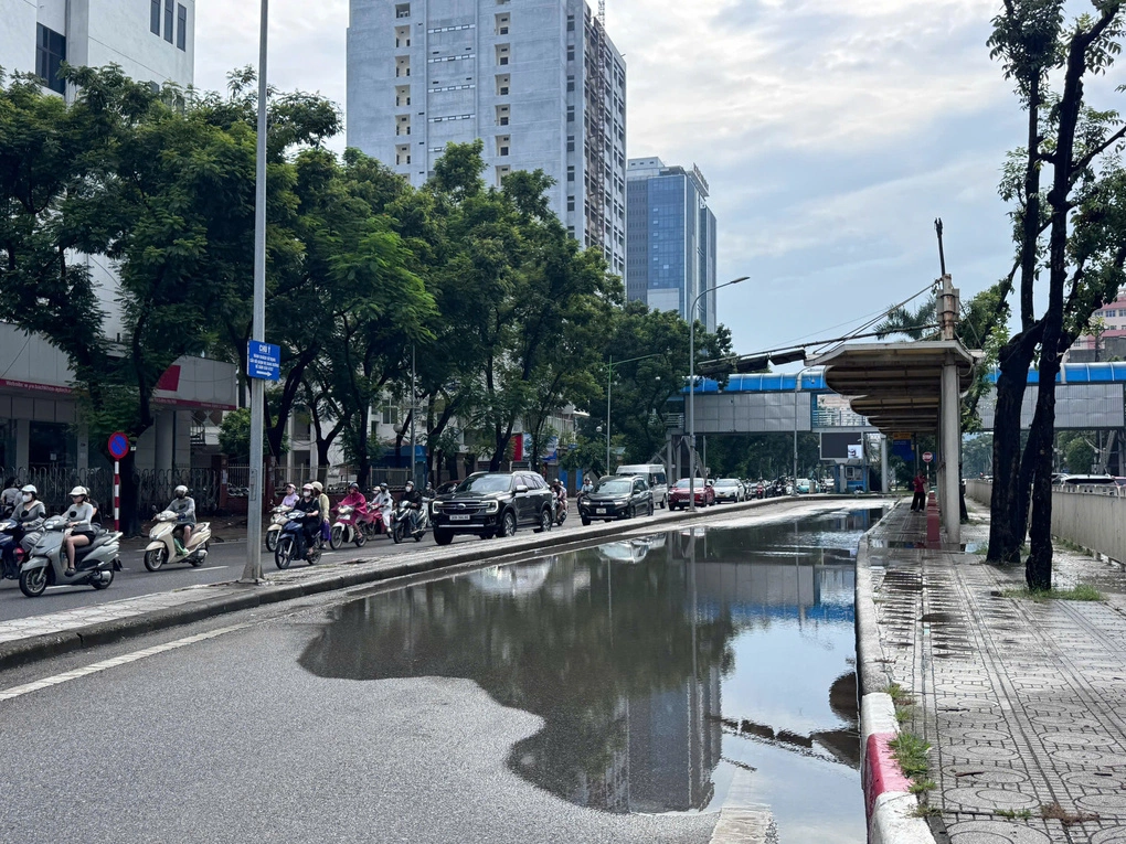 Nhiều người ngạc nhiên vì không thấy Hà Nội ngập sau mưa