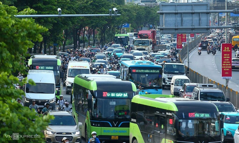 Về quê nghỉ lễ 2/9: Đi 3 tiếng chưa ra khỏi thành phố