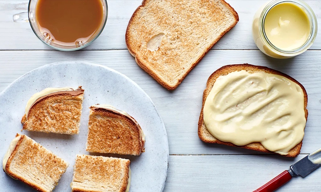 Bác sĩ nội tiết chỉ ra cách ăn bánh mì gối để không bị vọt đường huyết