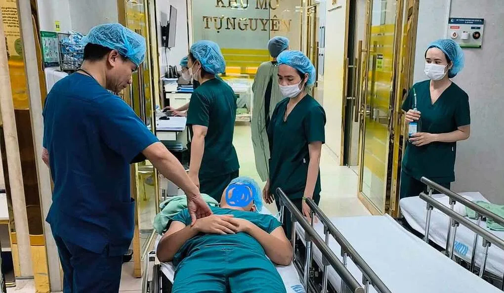 Ám ảnh chuyện phòng the sau khi đồng hành cùng vợ trong phòng sinh: Cảnh báo từ chuyên gia y khoa
