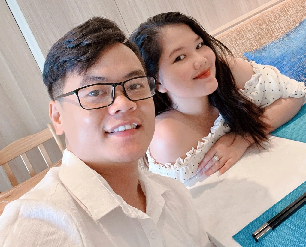 Từ những bữa ăn ngoài tiền triệu đến quyết định tự nấu ăn để tiết kiệm của các cặp vợ chồng trẻ